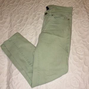 Sea foam green super skinny pant